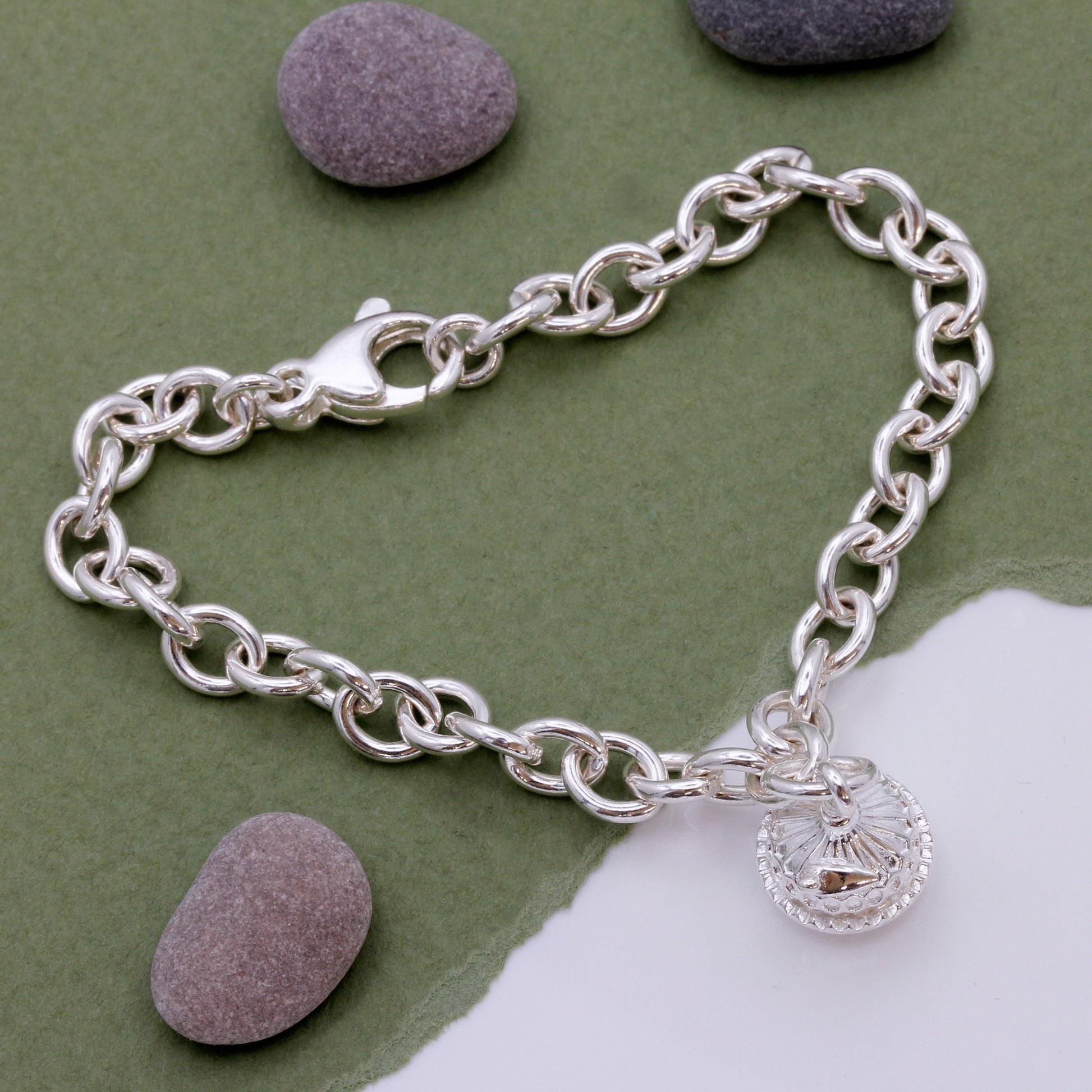 silver brighton pavilion charm bracelet seagull detail on roof