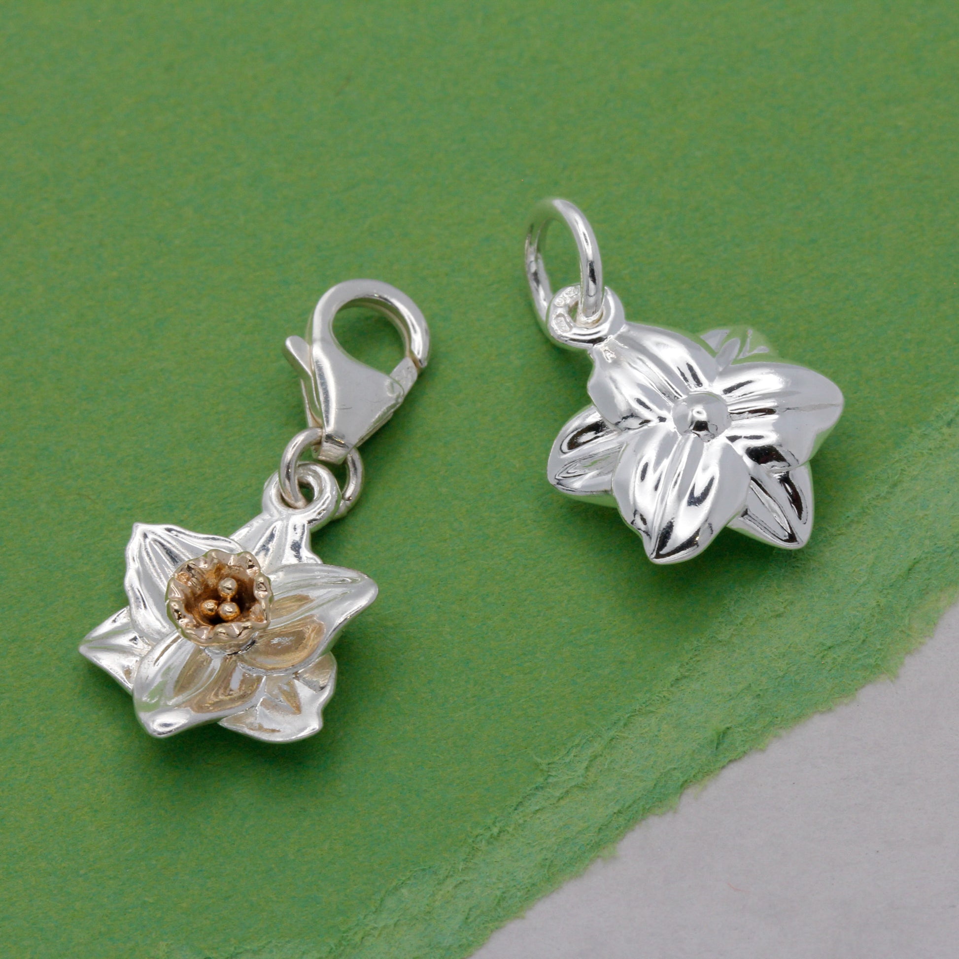 silver and solid gold mix daffodil spring charms front and back detail