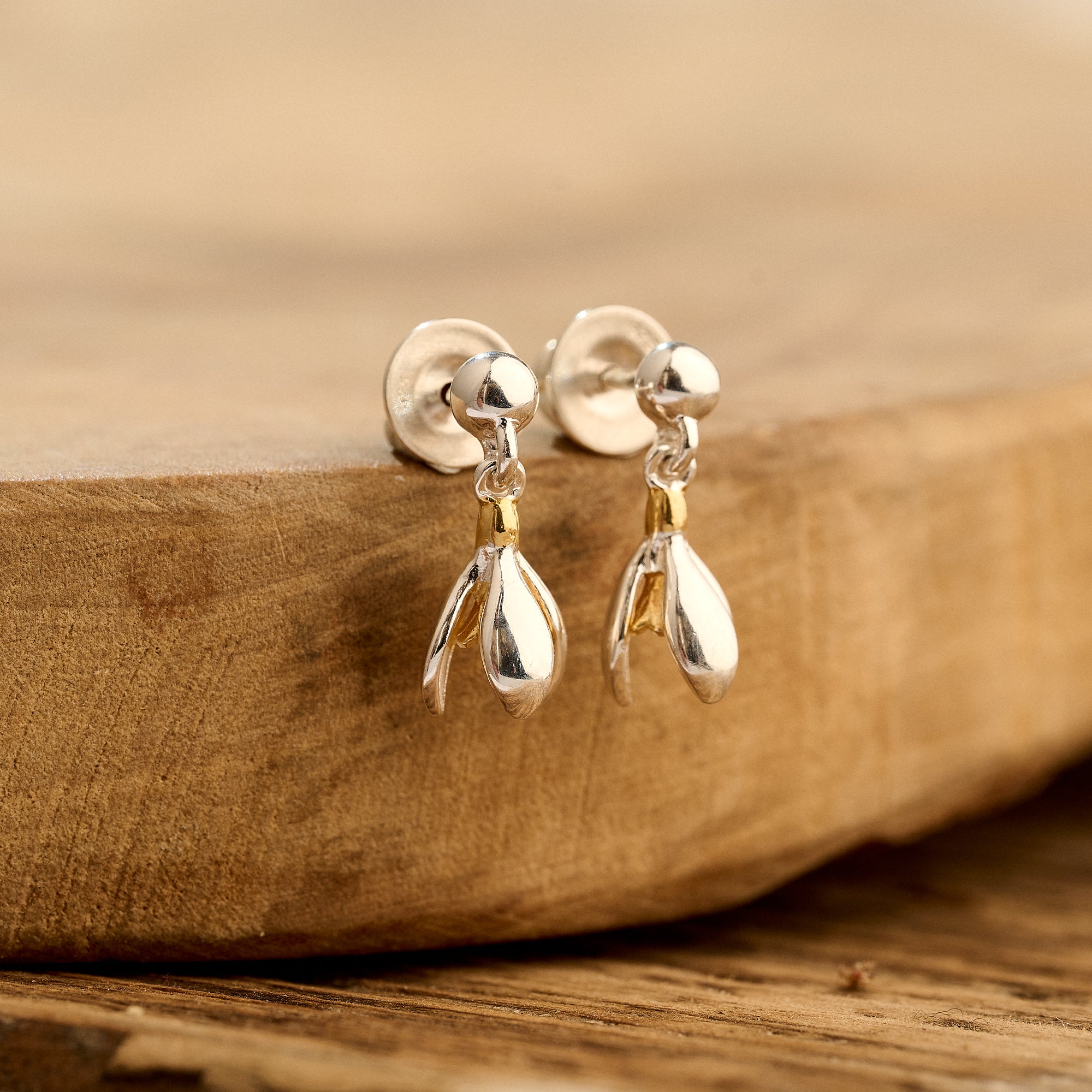 Boucles d'oreilles pendantes Snowdrop en argent et vermeil doré