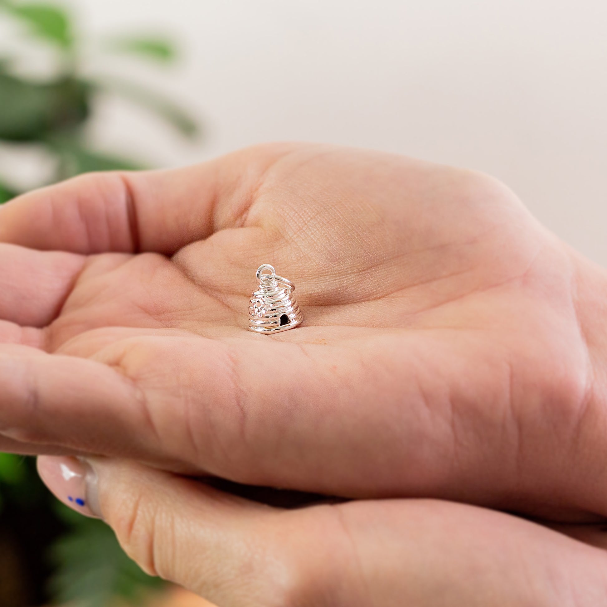 Nature-Inspired Bracelet Charm - Scarlett Collection