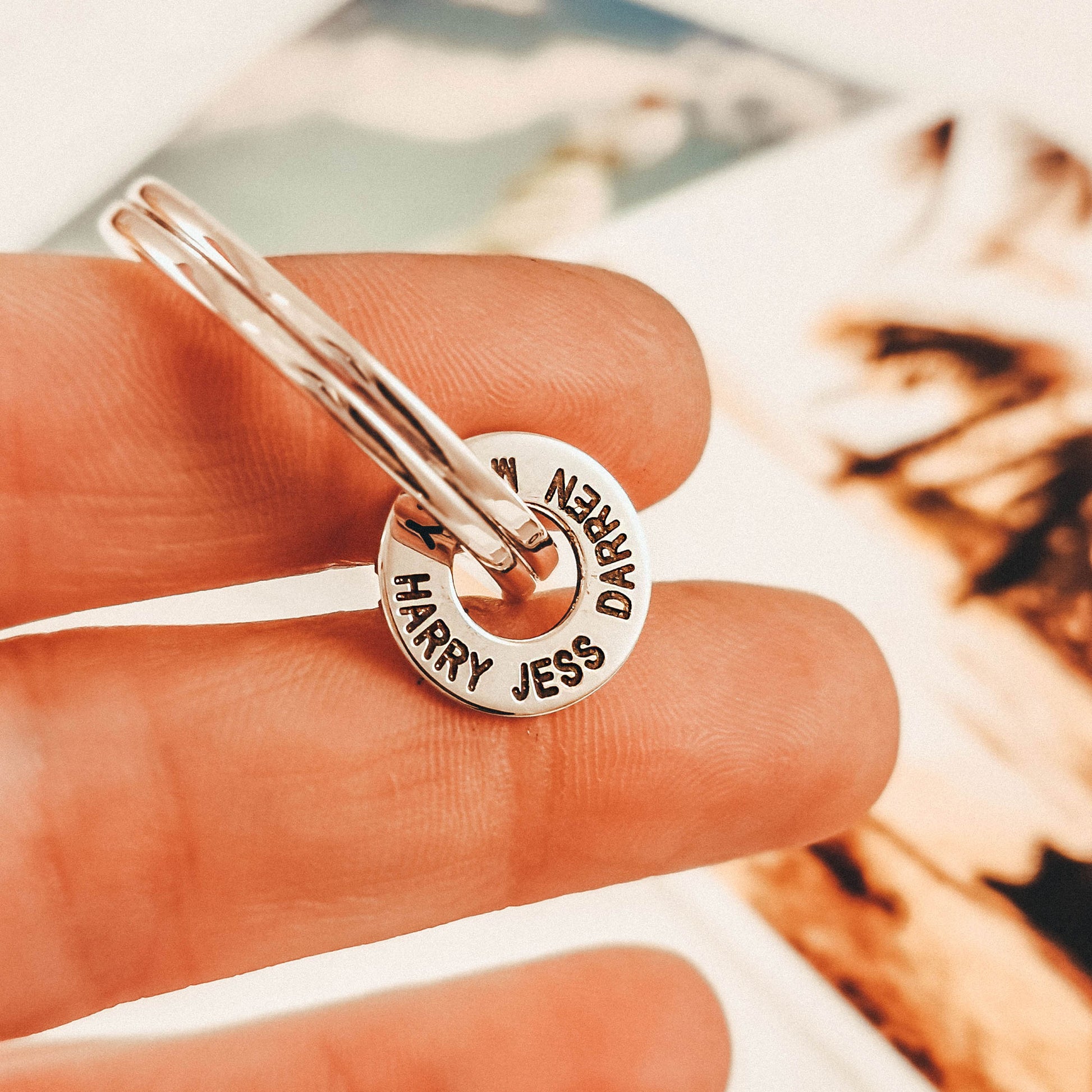 family circle spinner keyring solid silver engraved family initials gift from the kids