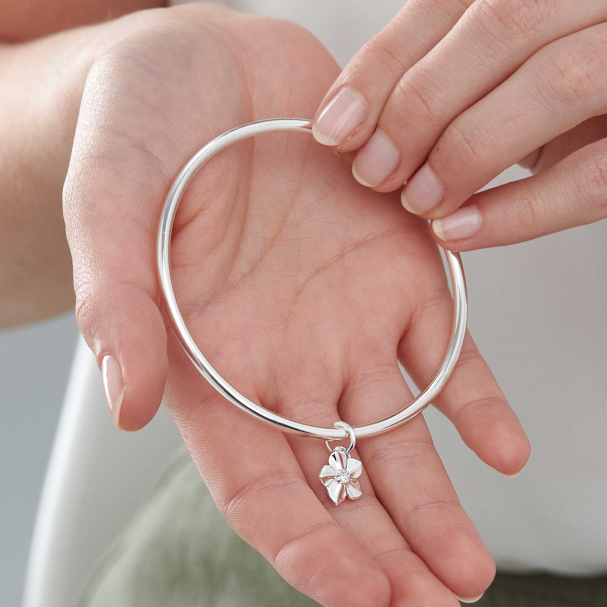 forget me not flower charm bangle everlasting memory gift for loss scarlett jewellery