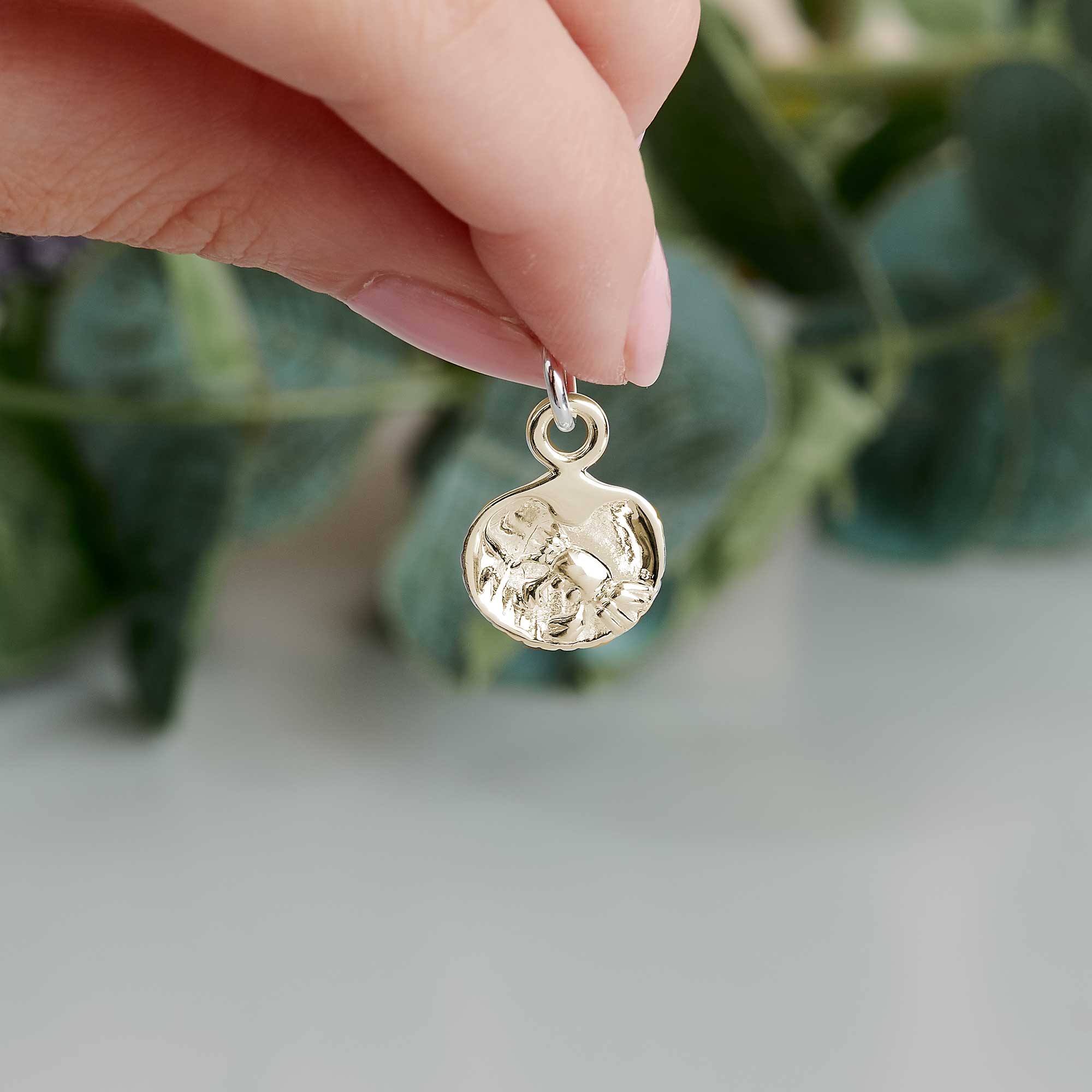 gold cancer crab bracelet charm scarlett jewellery