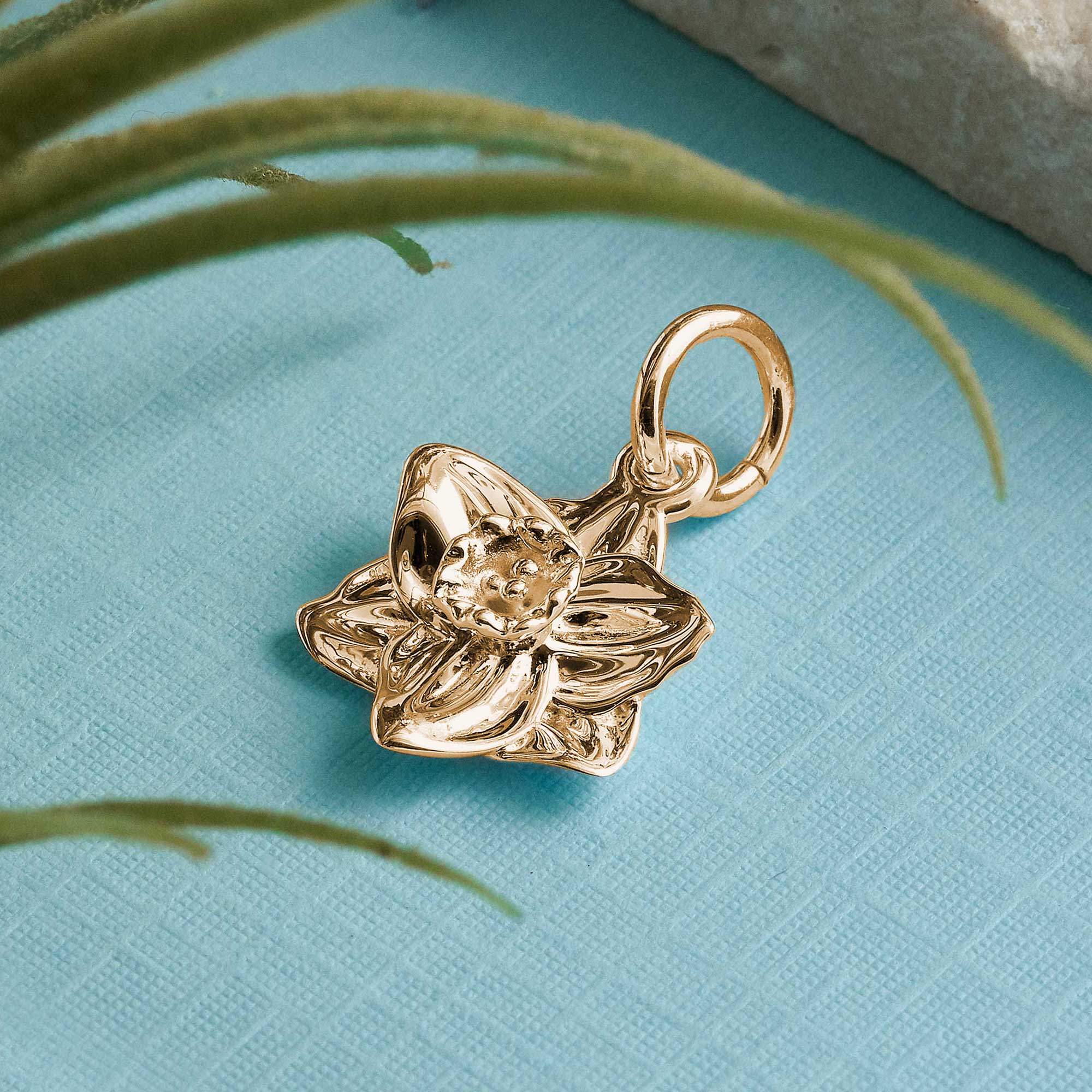 march birth flower charm daffodil narcissus jonquil