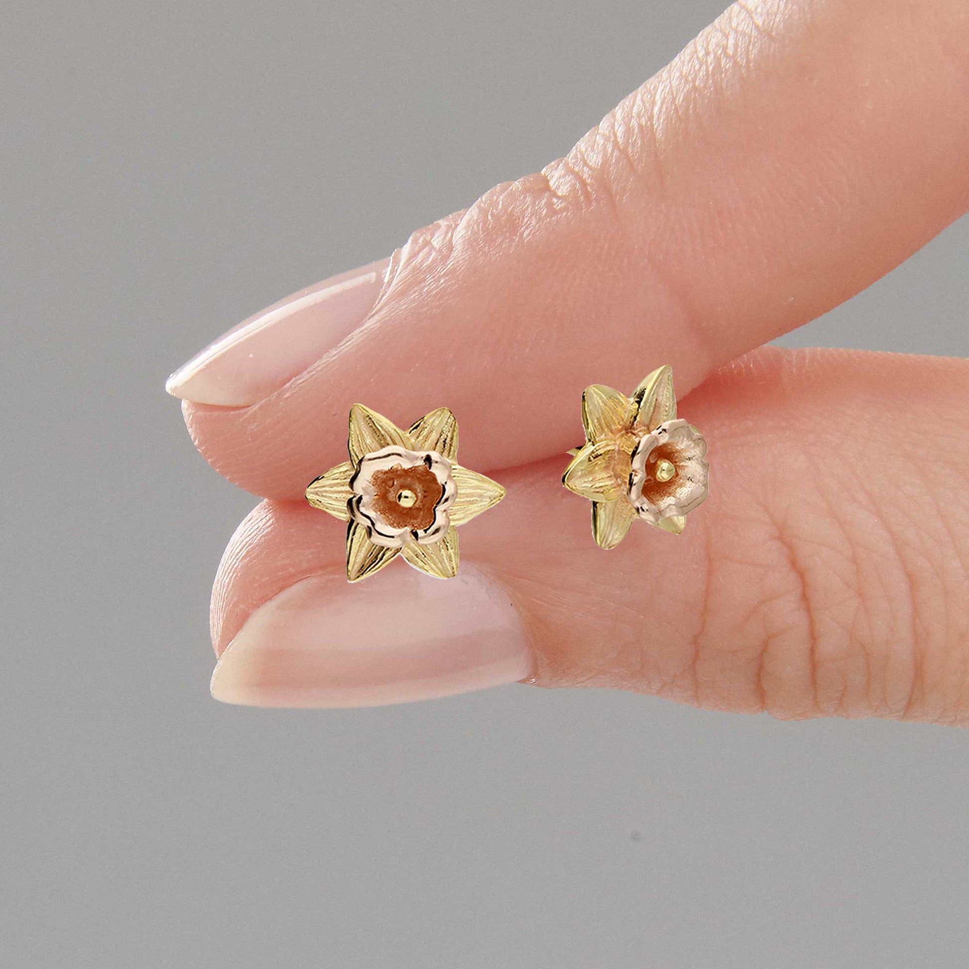 gold vermeil daffodil silver stud earring Scarlett Jewellery