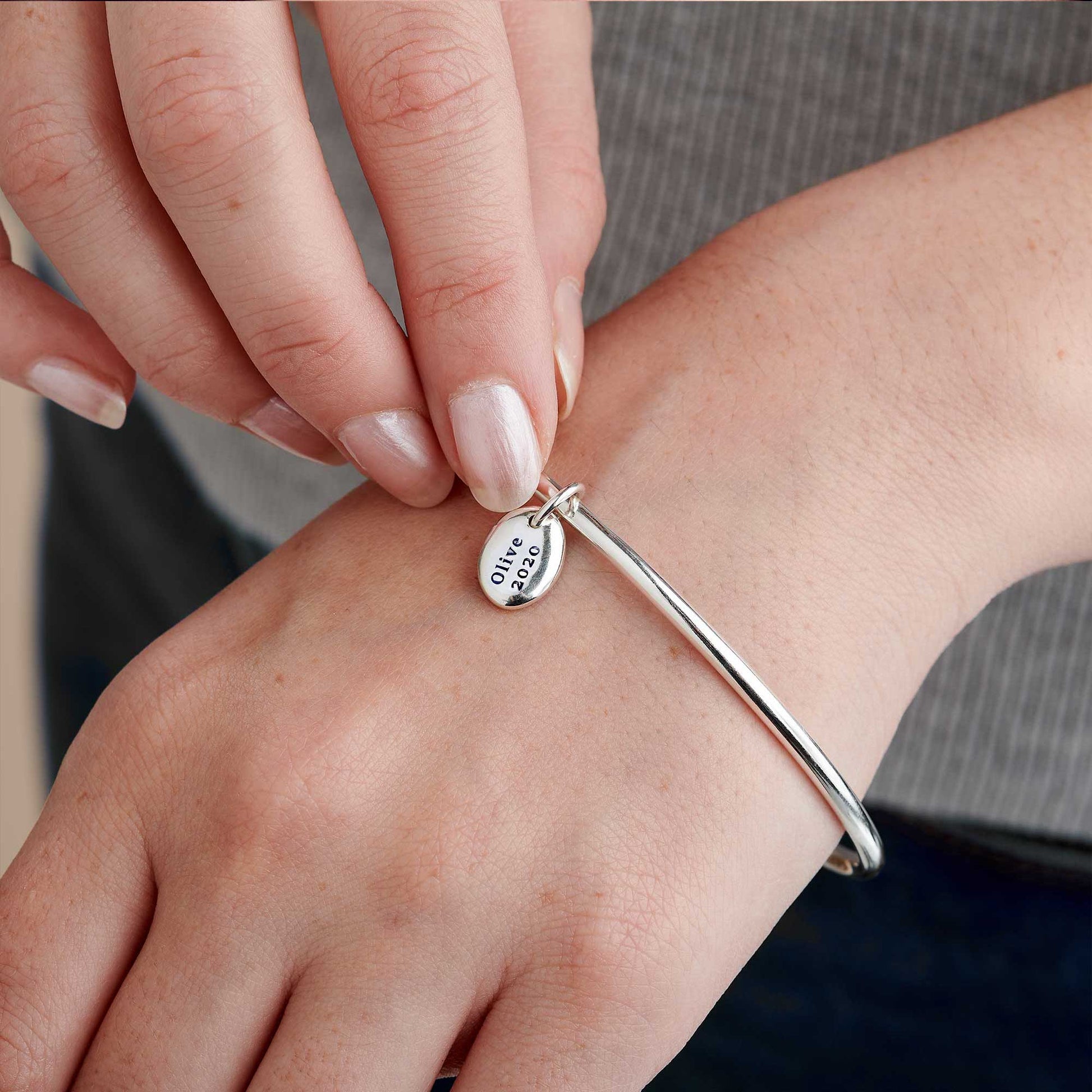 Personalised Pebble Silver Charm Bangle engraved with name and date gift for mum