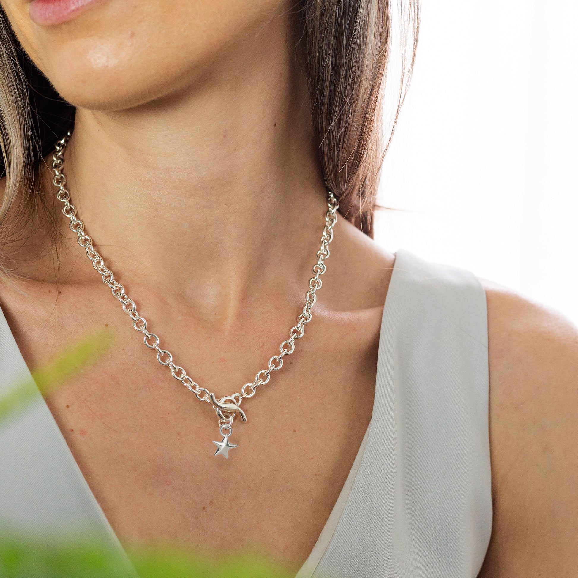 chunky t bar star charm necklace scarlett jewellery