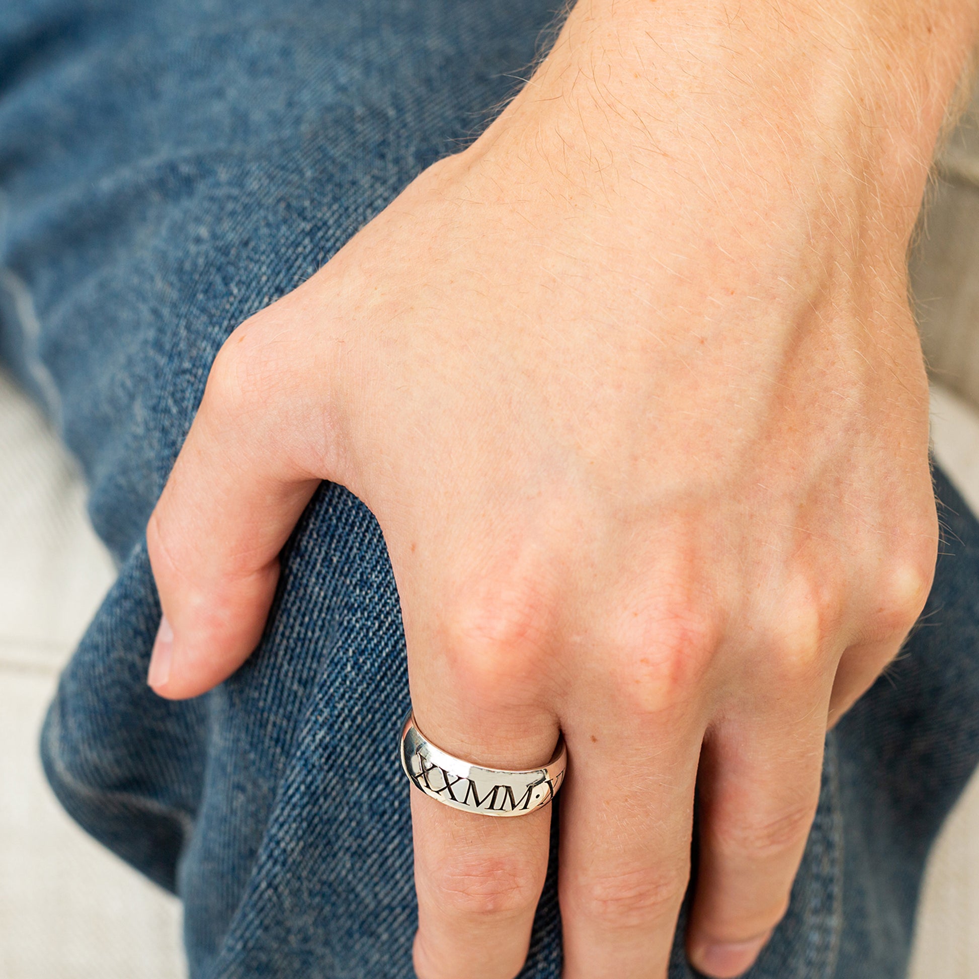 roman numerals 21st birthday ring engraved from mum and dad