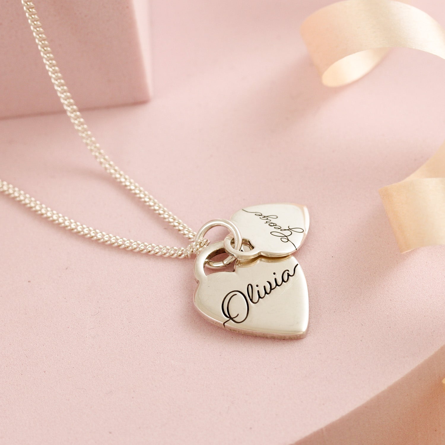 10 Valentines Day Jewellery Gift Ideas for Her