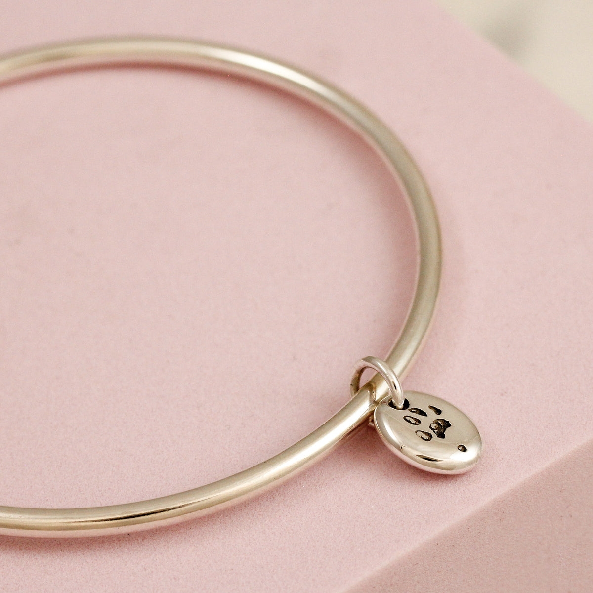 customised engraved pet paw print bangle