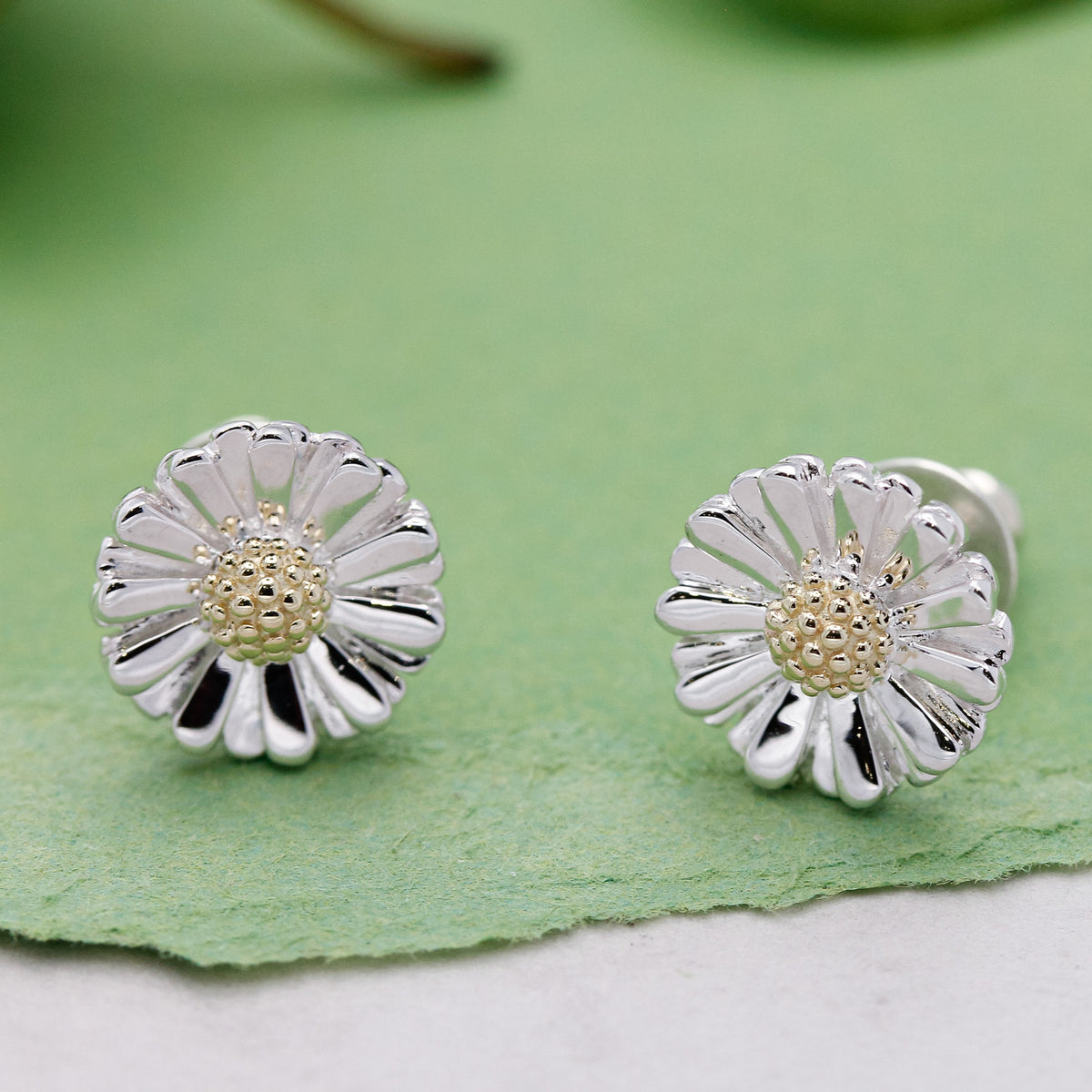 solid silver &amp; gold daisy flower stud earrings as seen at Chelsea Flower Show