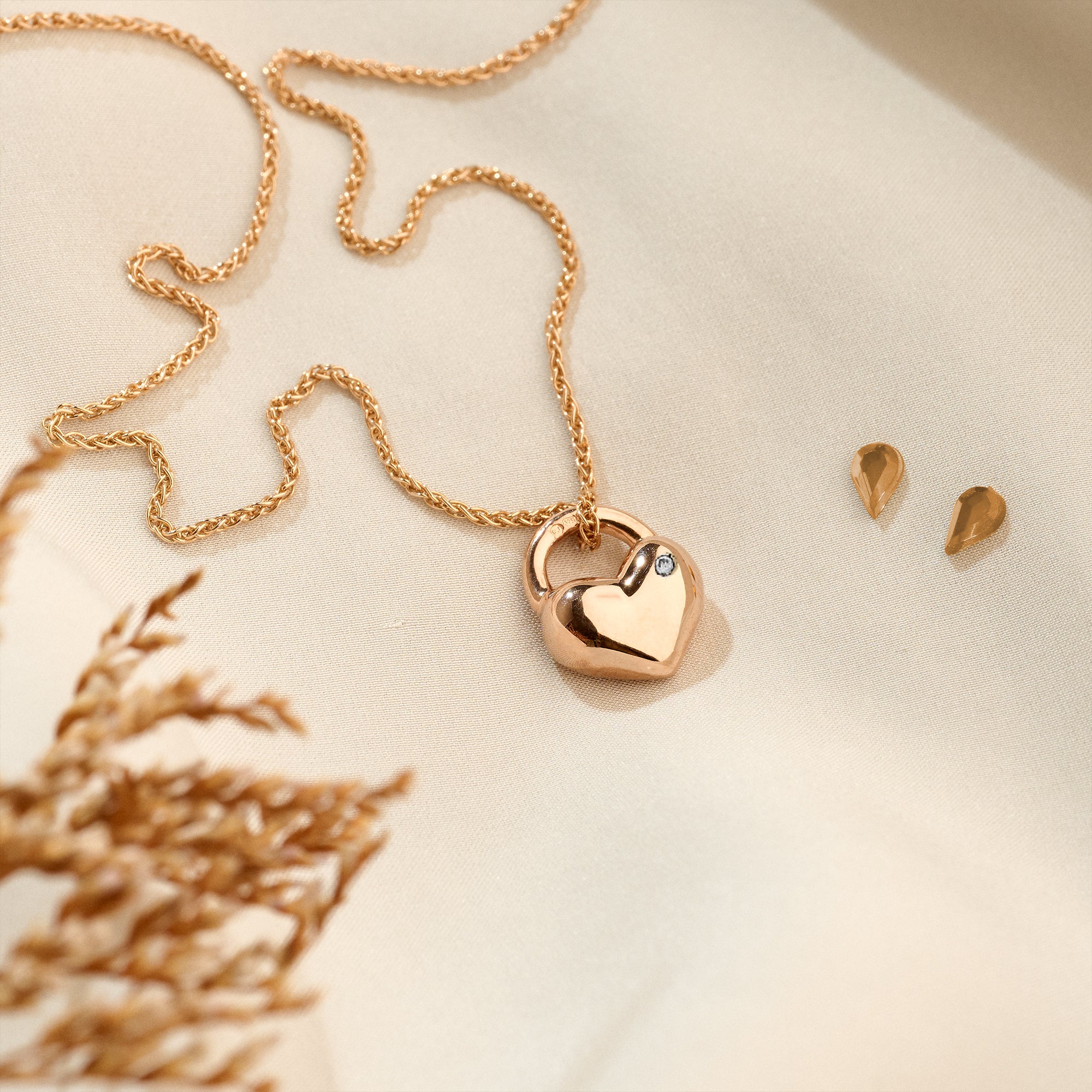 Rose gold heart necklace with diamond scarlett jewellery
