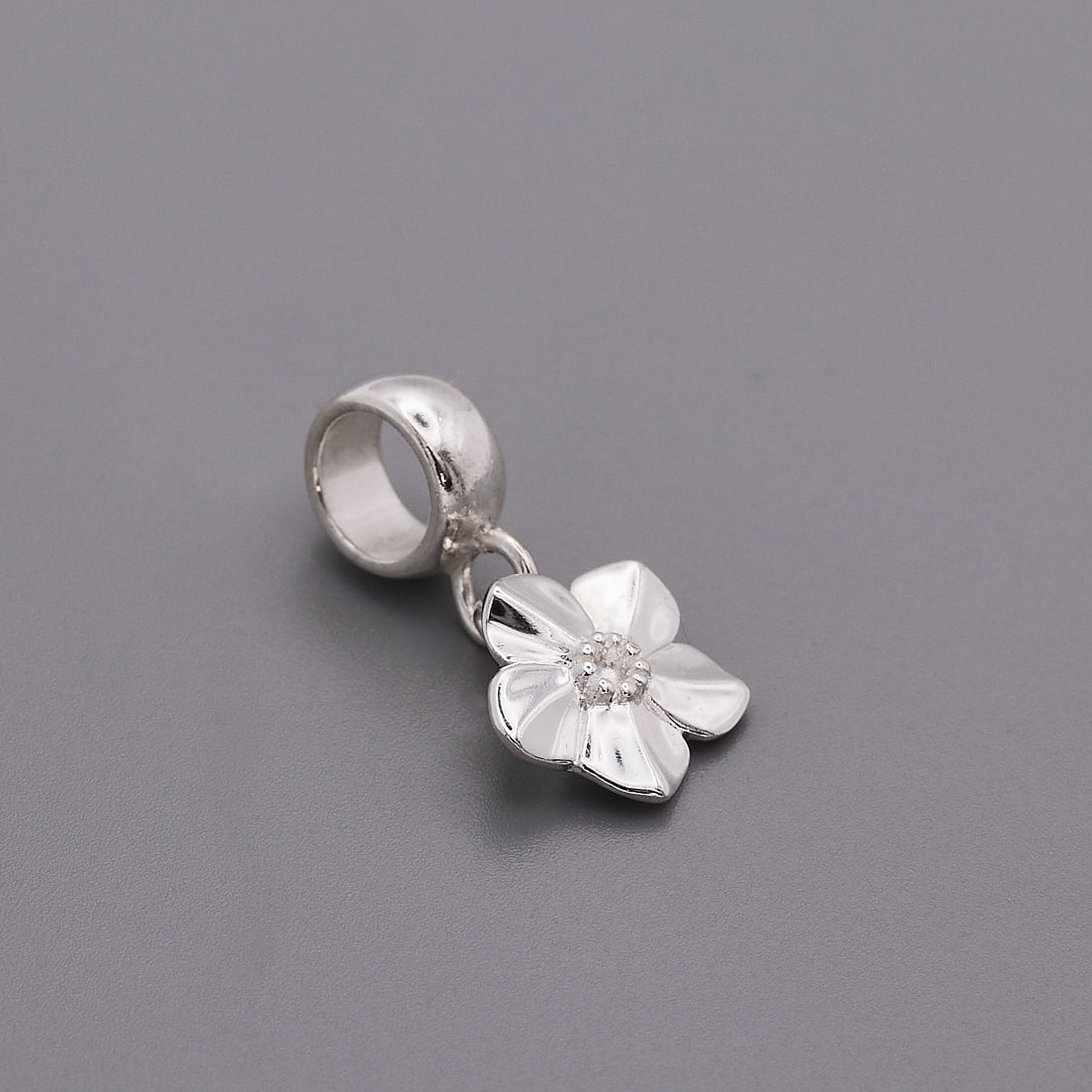 forget me not charm with carrier fits pandora bracelets