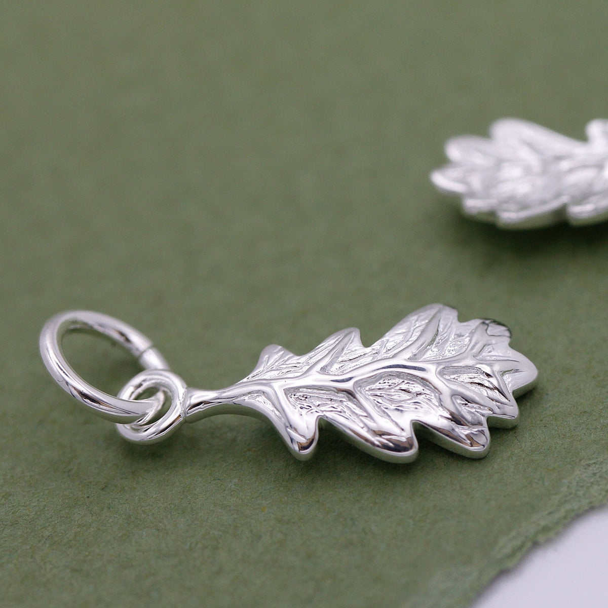 silver oak leaf charms with  jump ring