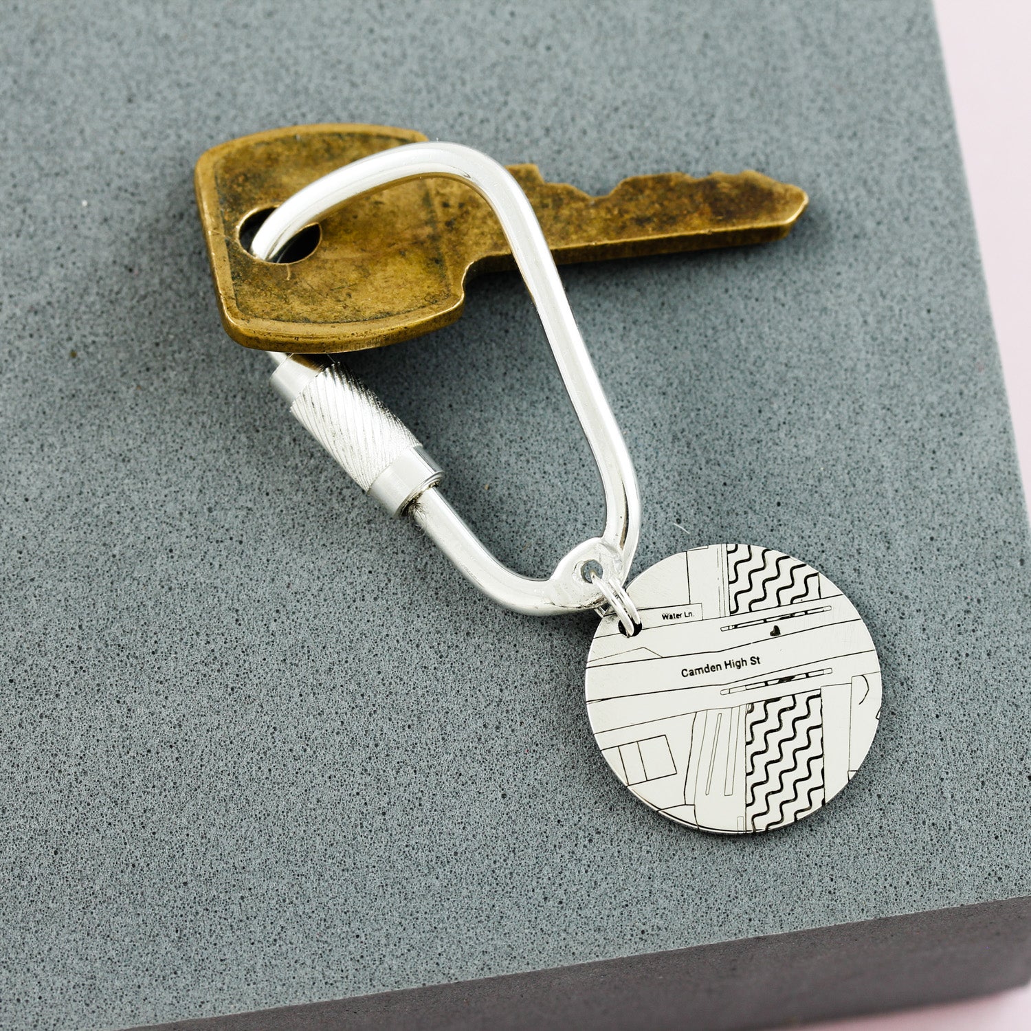 custom silver street map keyring