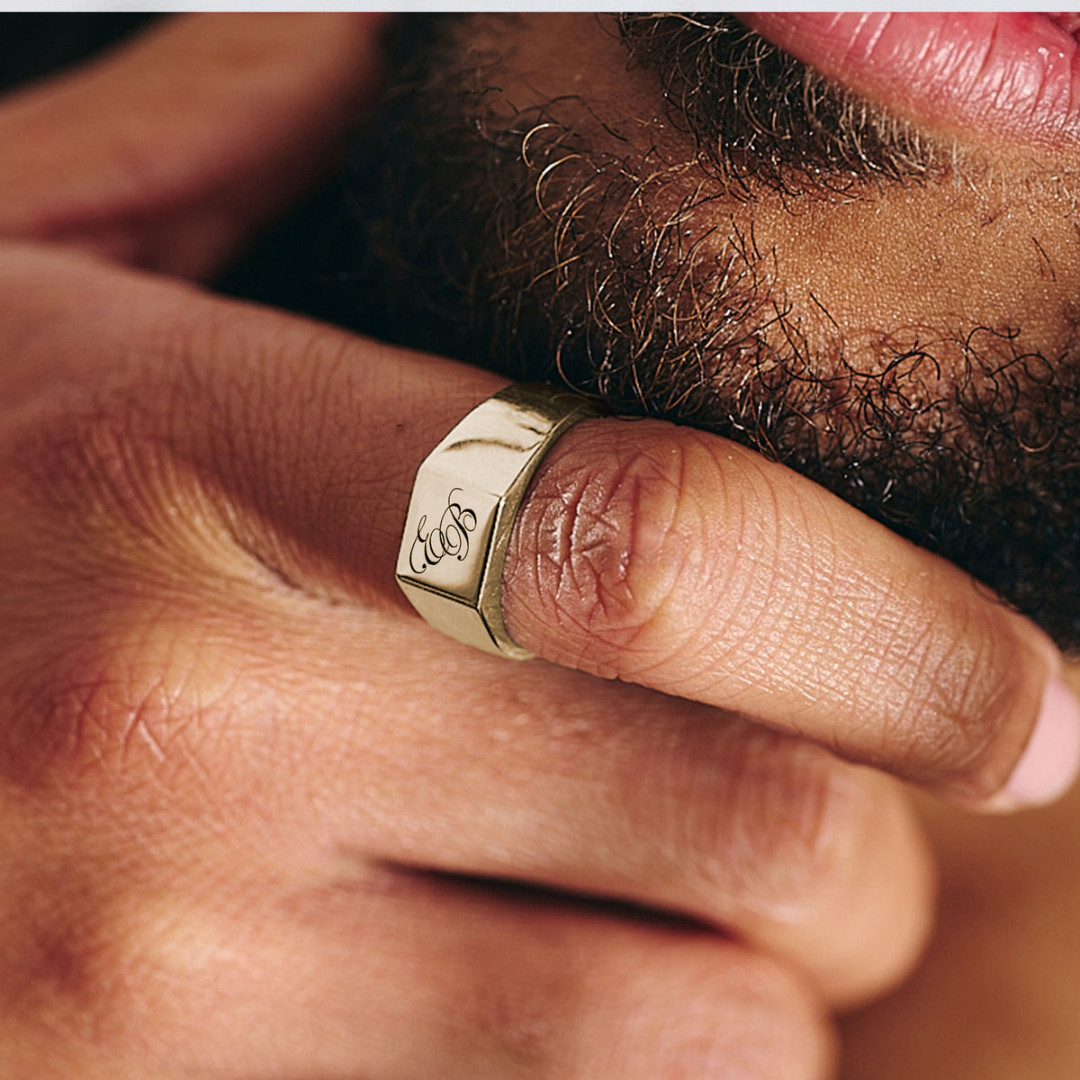 mens solid gold signet ring engraved with edwardian script intials