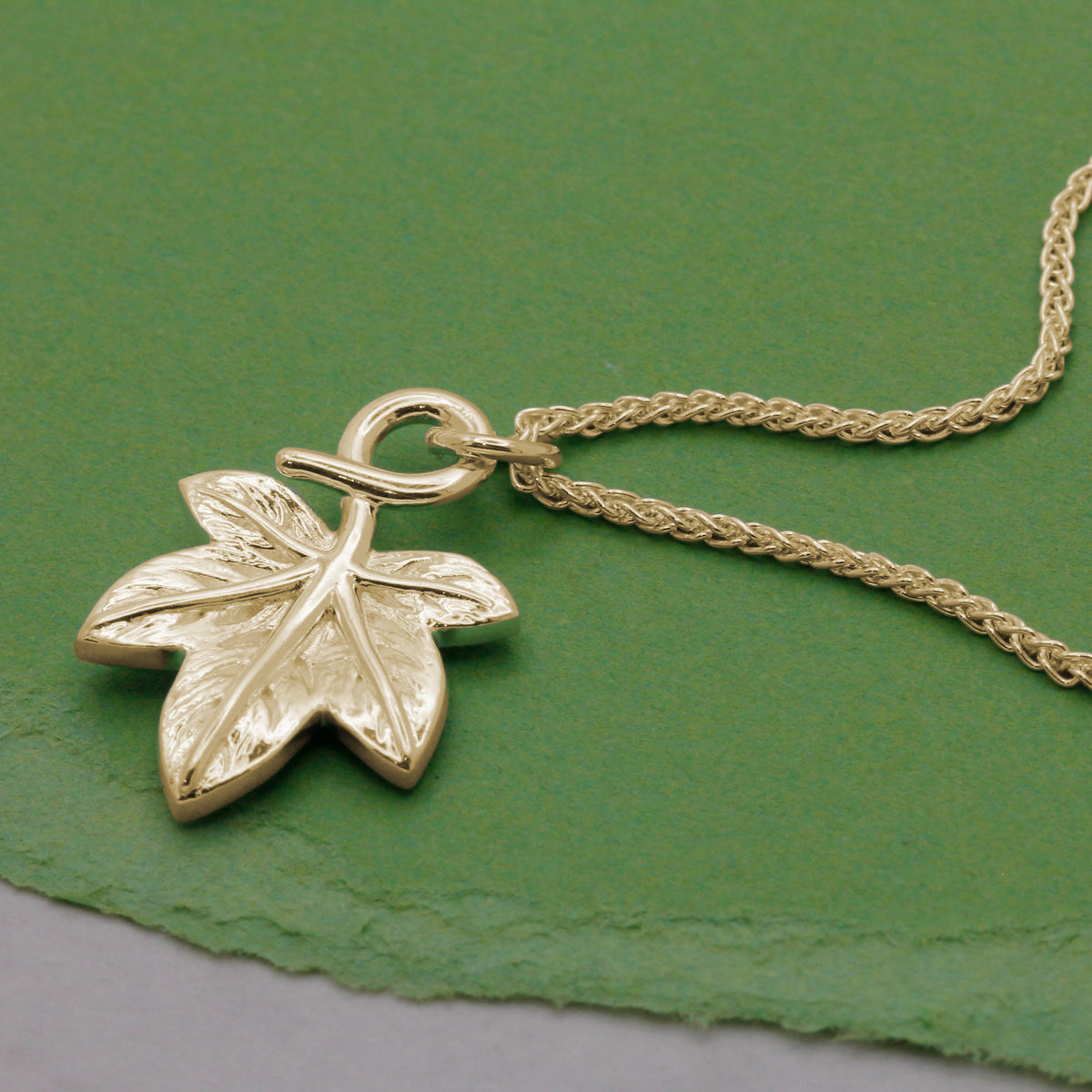 Ivy Leaf Silver Charm