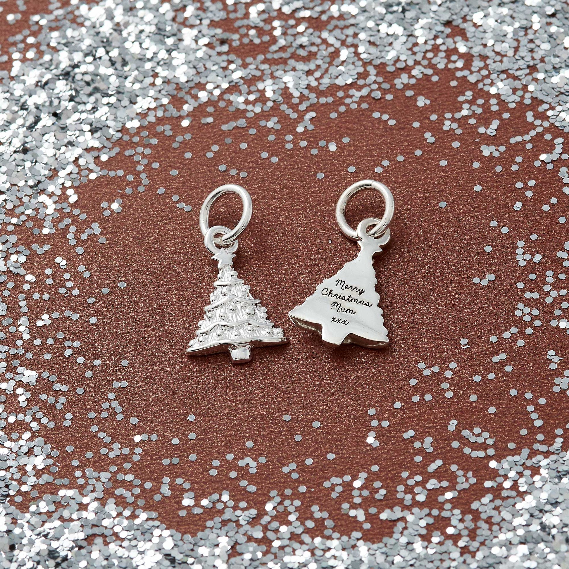 personalised engraved silver christmas tree gift for mum grandma festive xmas bracelet