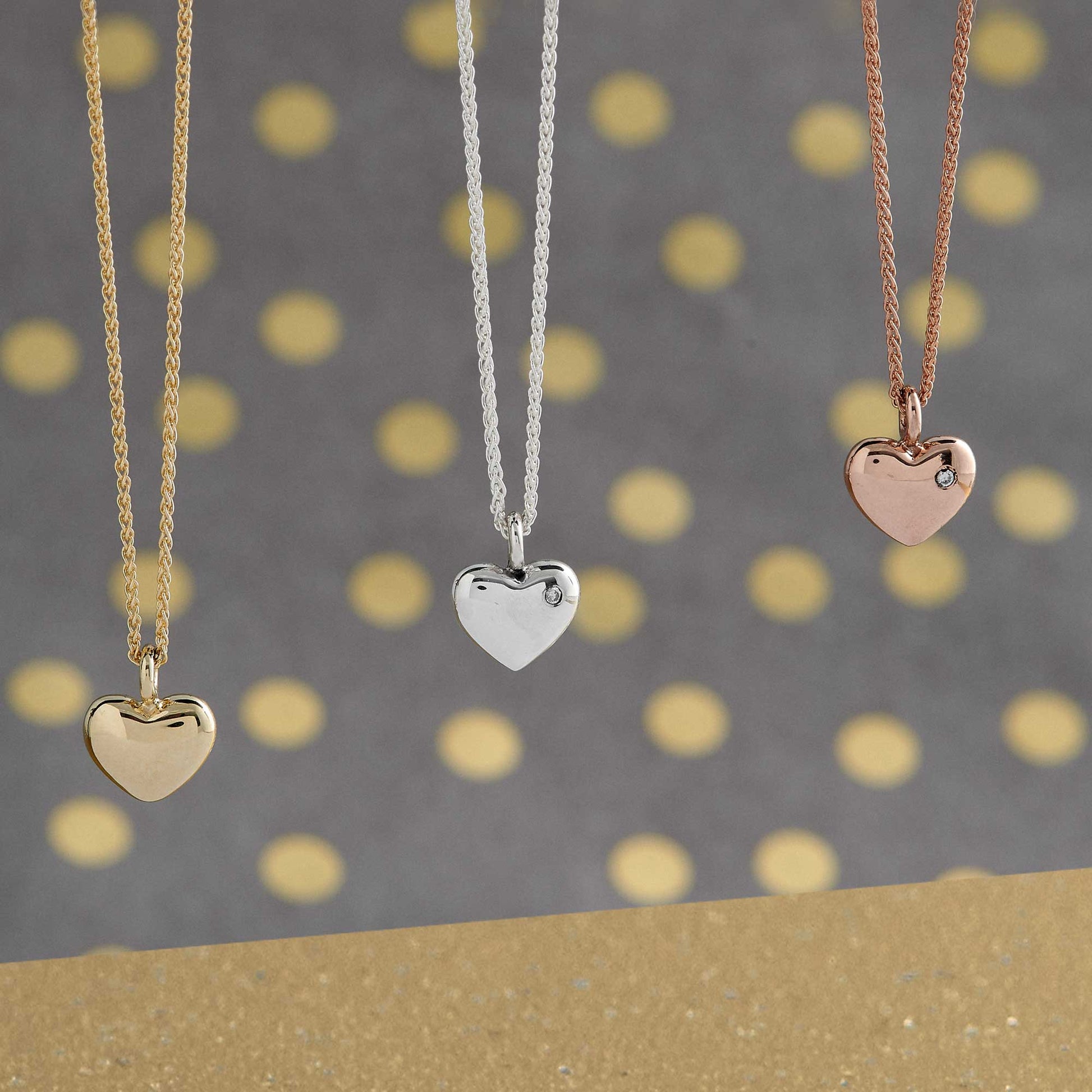 solid gold heart necklace pendant scarlett jewellery uk Brighton