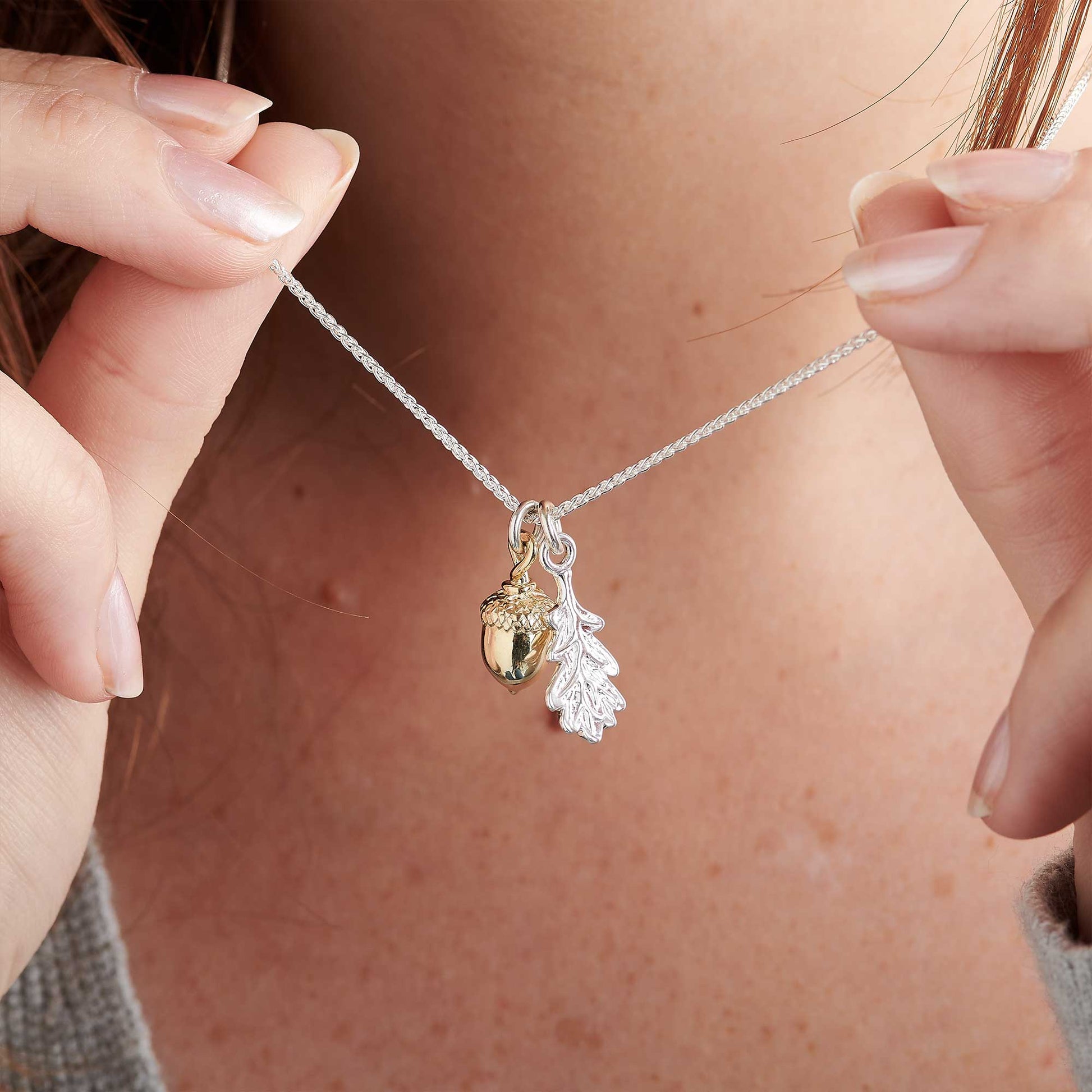 Solid Silver and Rose Gold Acorn Oak Leaf Necklace - Nature-inspired luxury jewelry, crafted with precision. Unique blend of solid silver and gold, a symbol of timeless beauty and craftsmanship