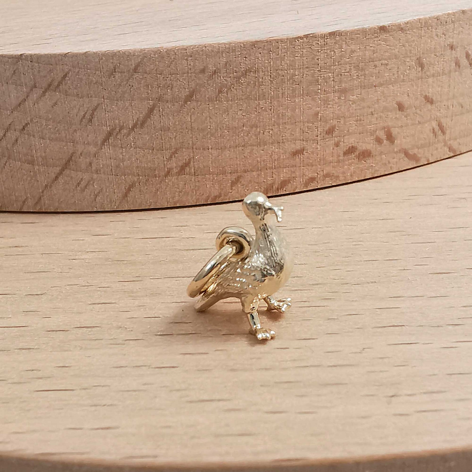 solid gold seagull bird charm scarlett jewellery Brighton UK