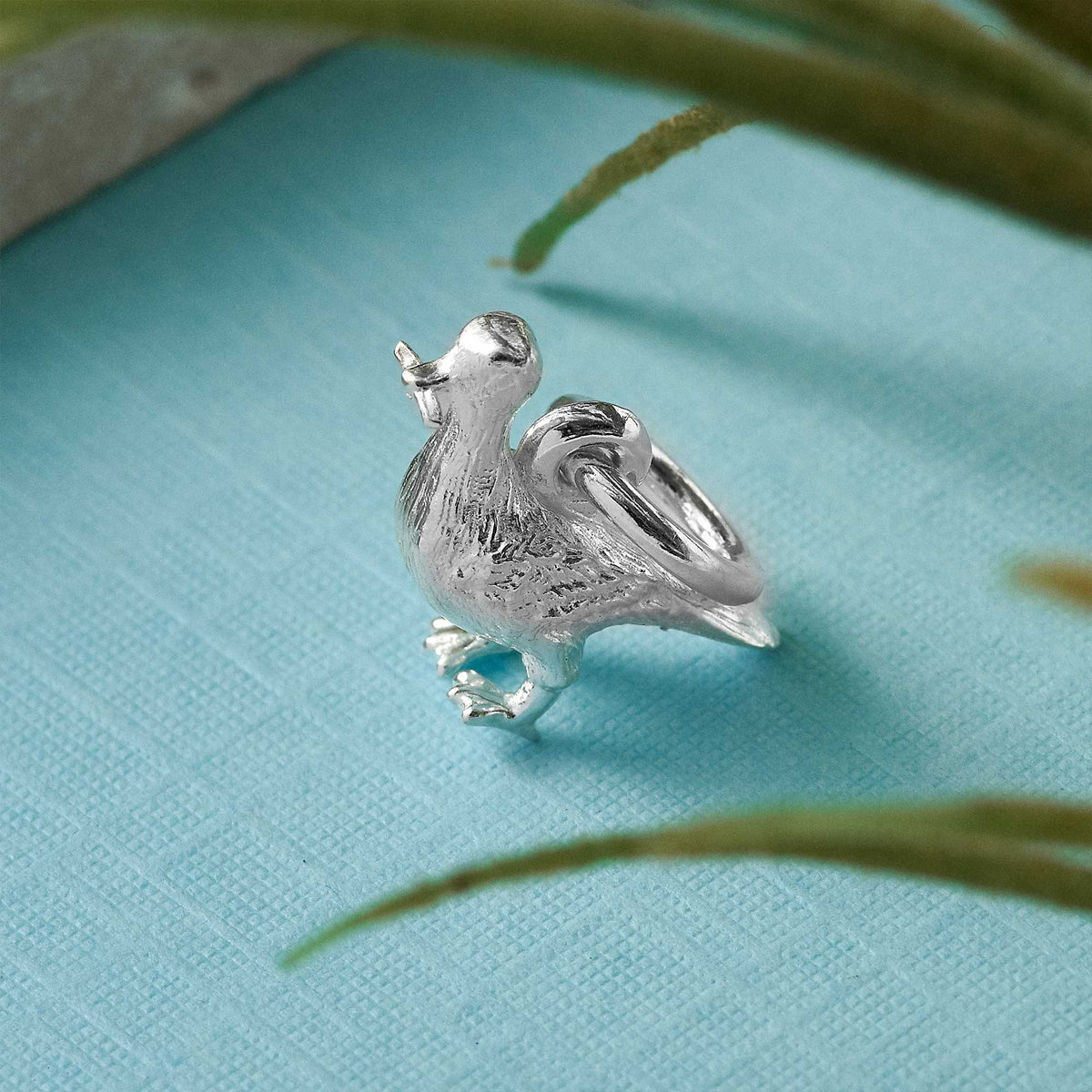 silver seagull charm from brighton jeweller scarlett jewellery stolen chip