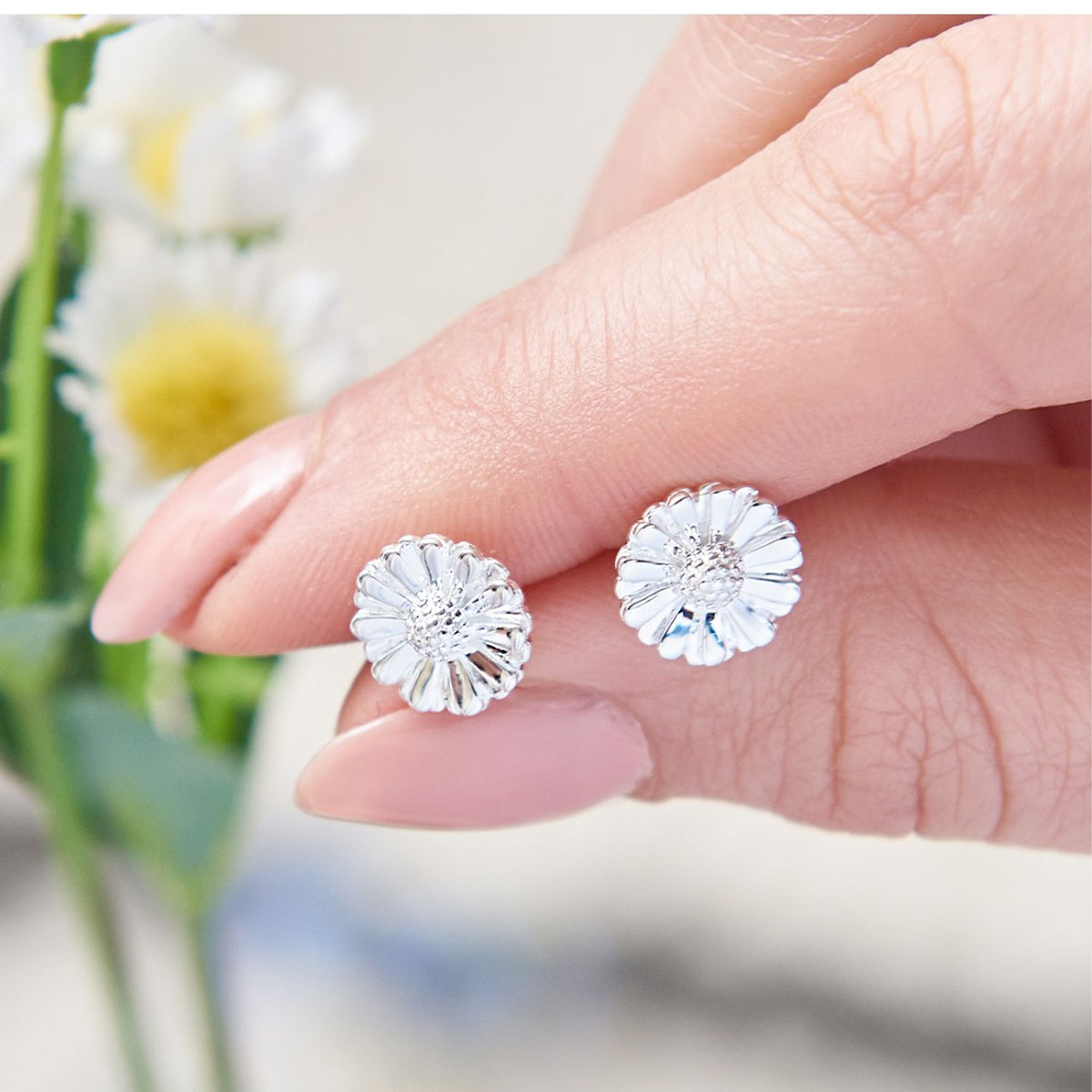 silver daisy stud earrings UK designer scarlett jewellery RHS Chelsea Flower Show