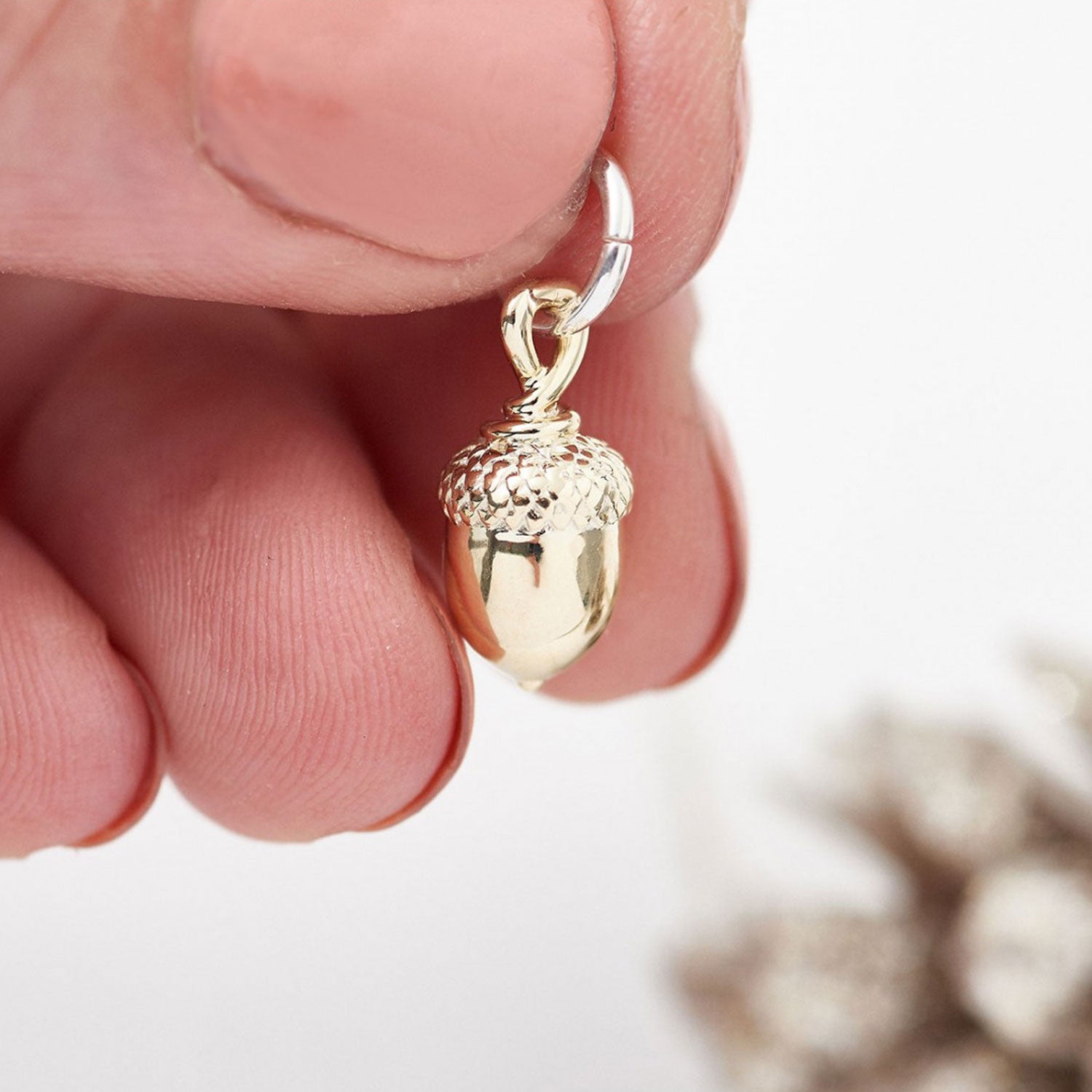 Nature-Inspired Solid Gold Pendant