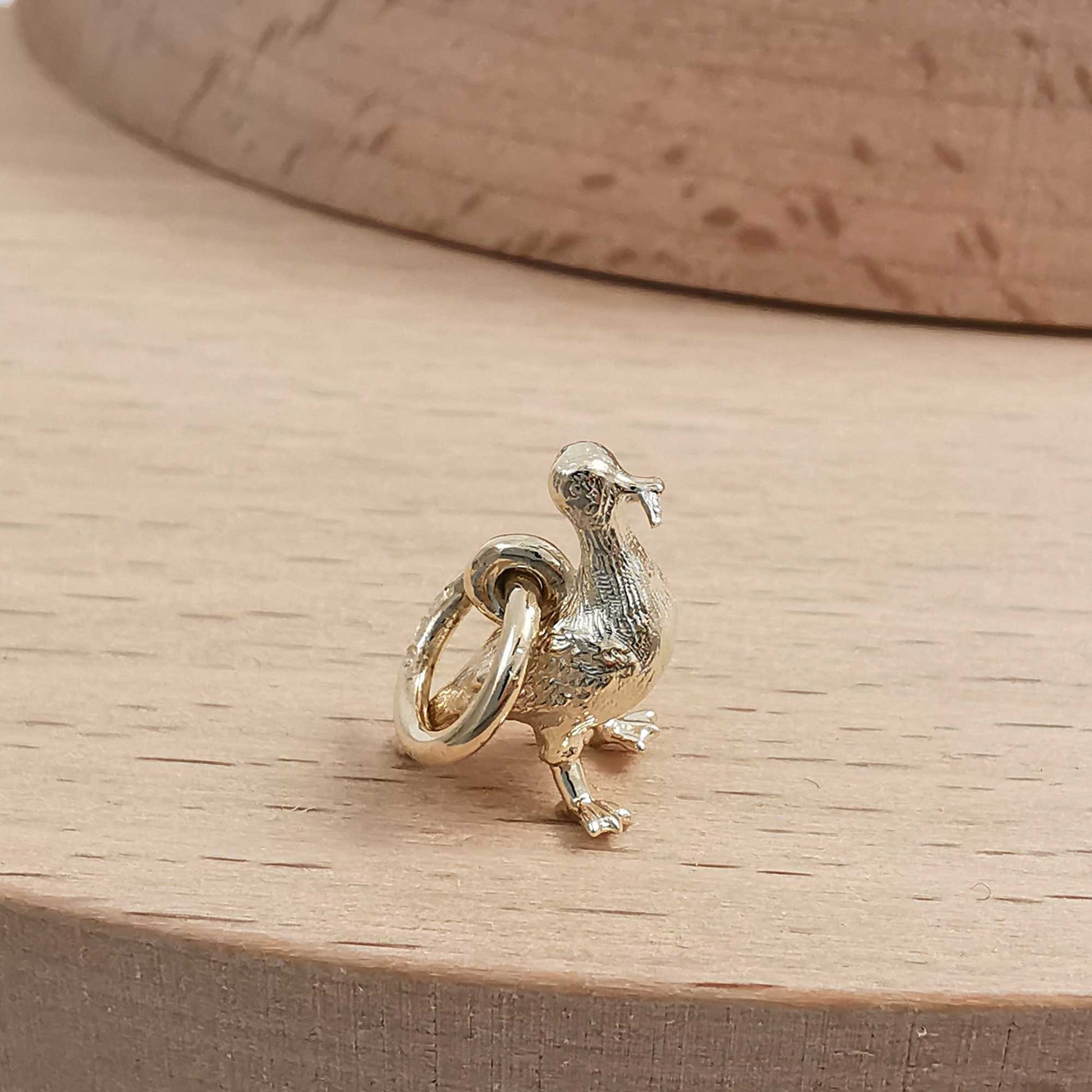 solid gold seagull bird charm scarlett jewellery Brighton UK
