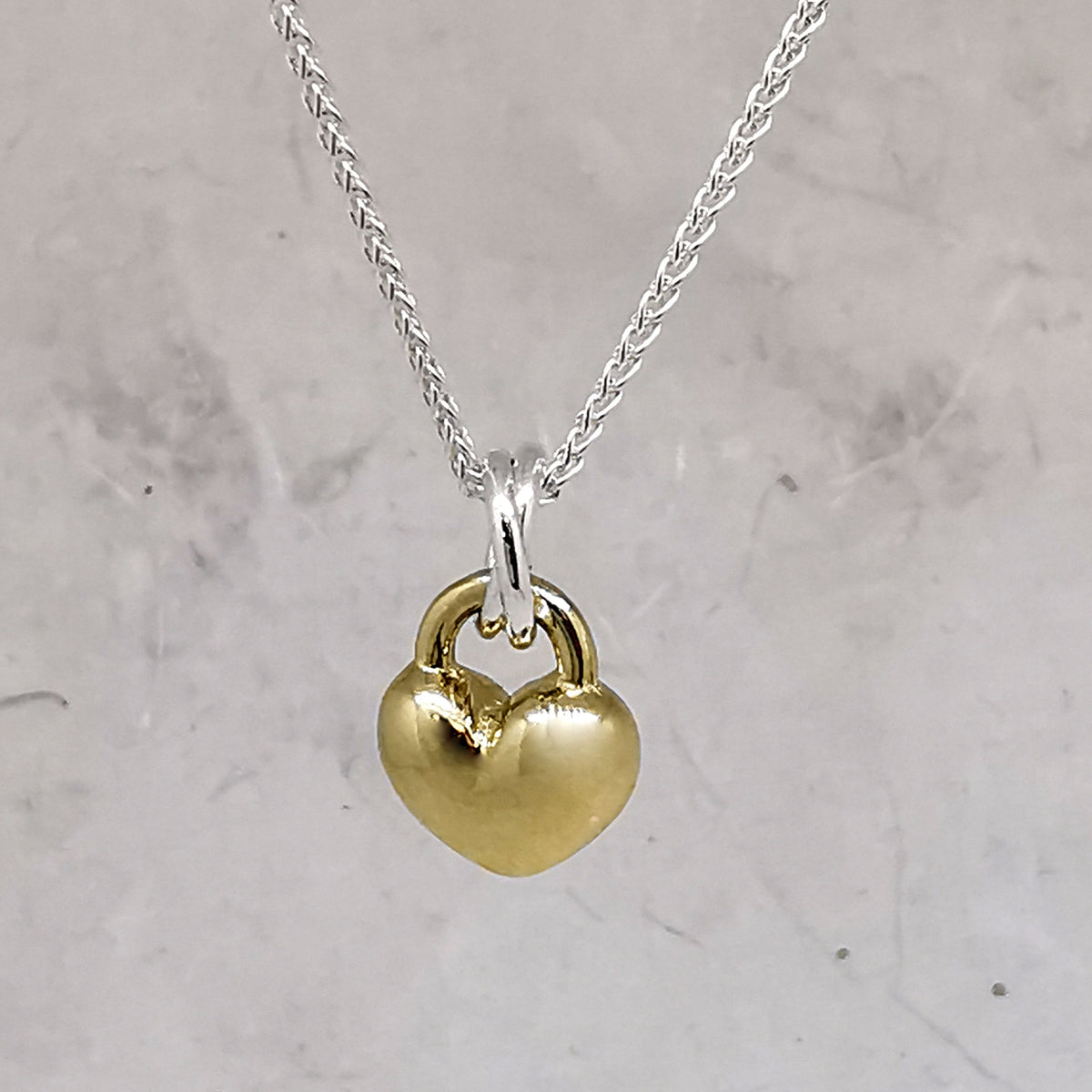 solid gold and silver love heart pendant necklace romantic anniversary gift for girlfriend wife